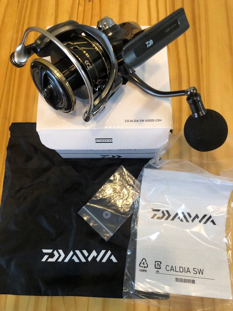 DAIWA CALDIA SW 4000D-CXH スピニングリール