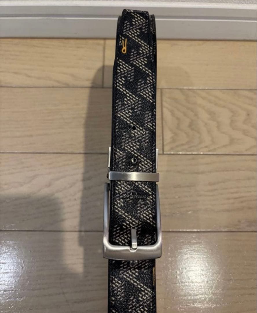 レザレクション　ベルト