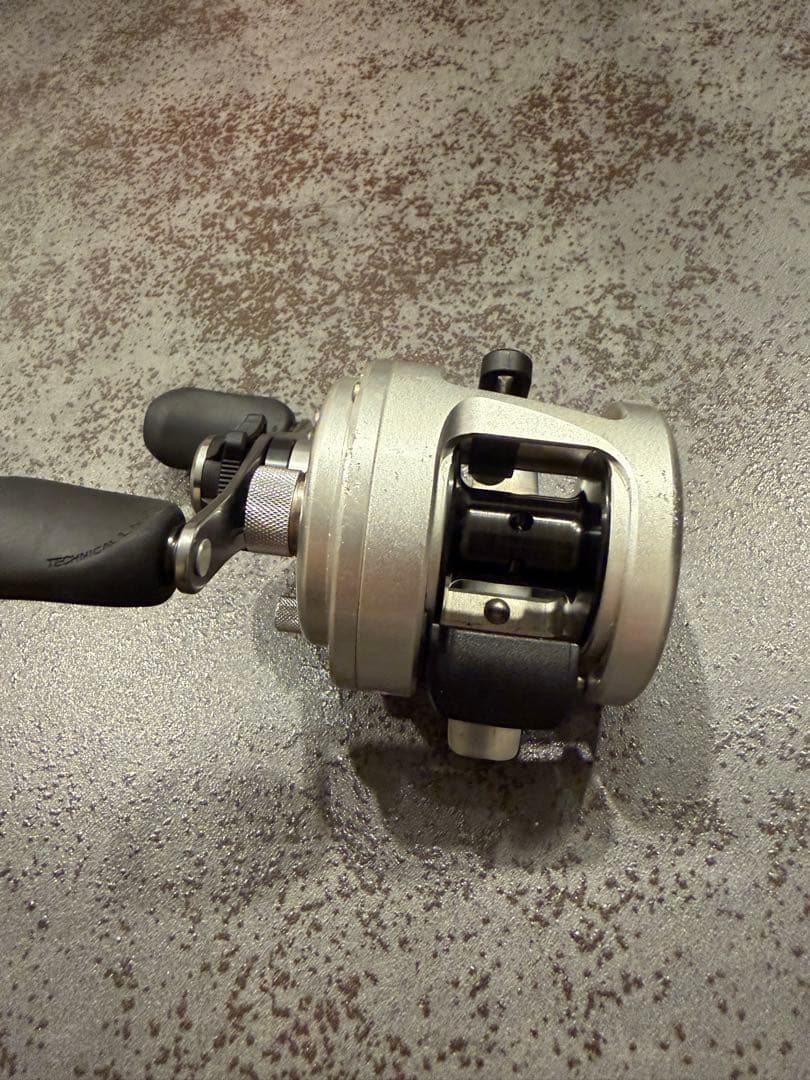SHIMANO 12カルカッタ 101