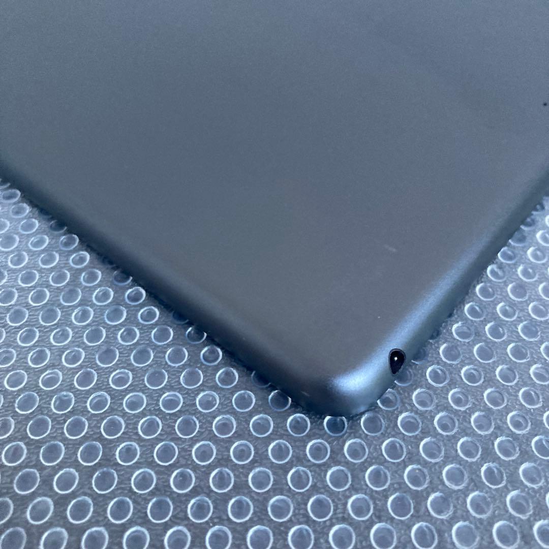 3024【早い者勝ち】iPad7 第7世代 32GB WIFIモデル☆