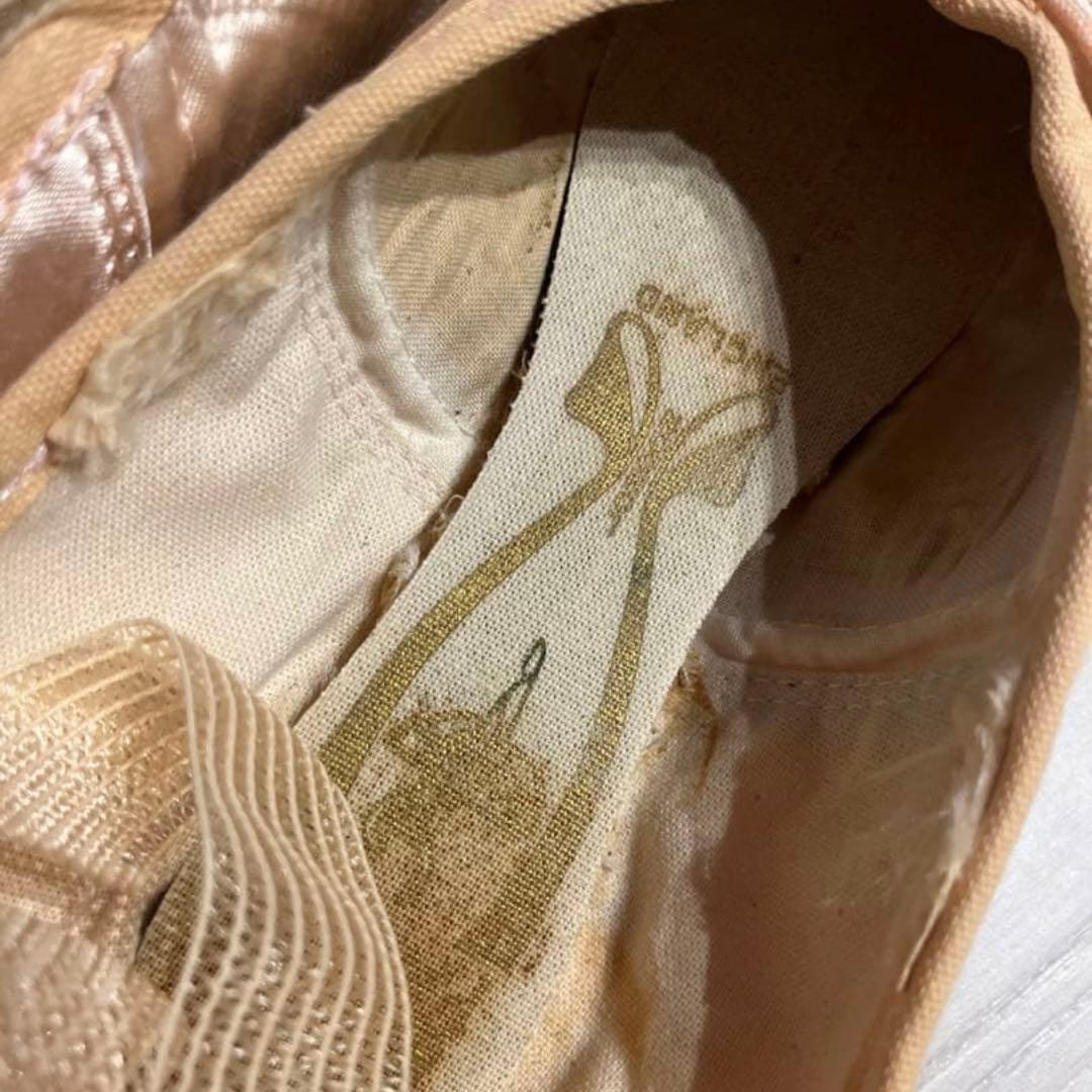 新品フリードトゥシューズ　5xx Yマーク