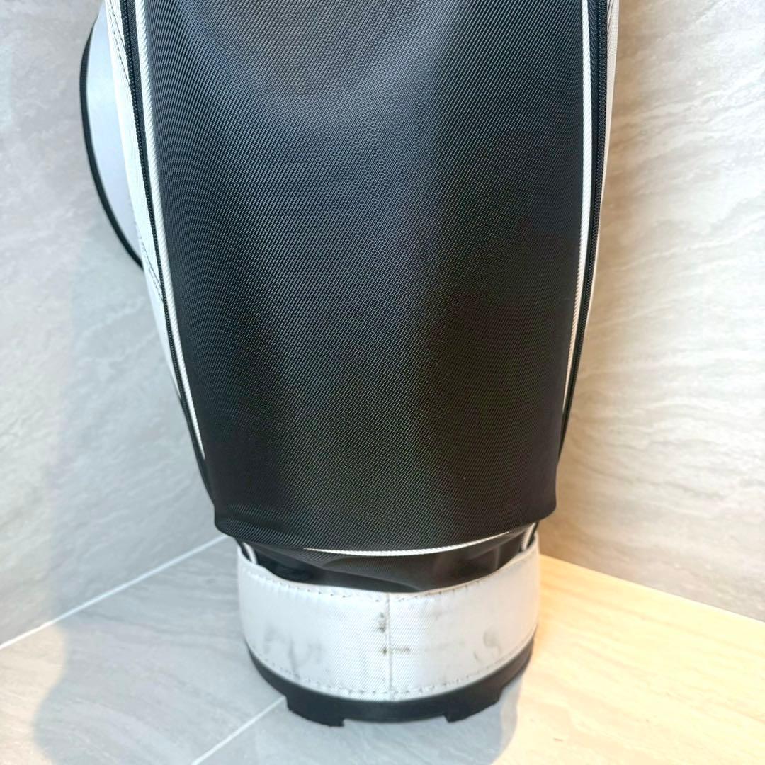 TaylorMade キャディバッグ　8.5型