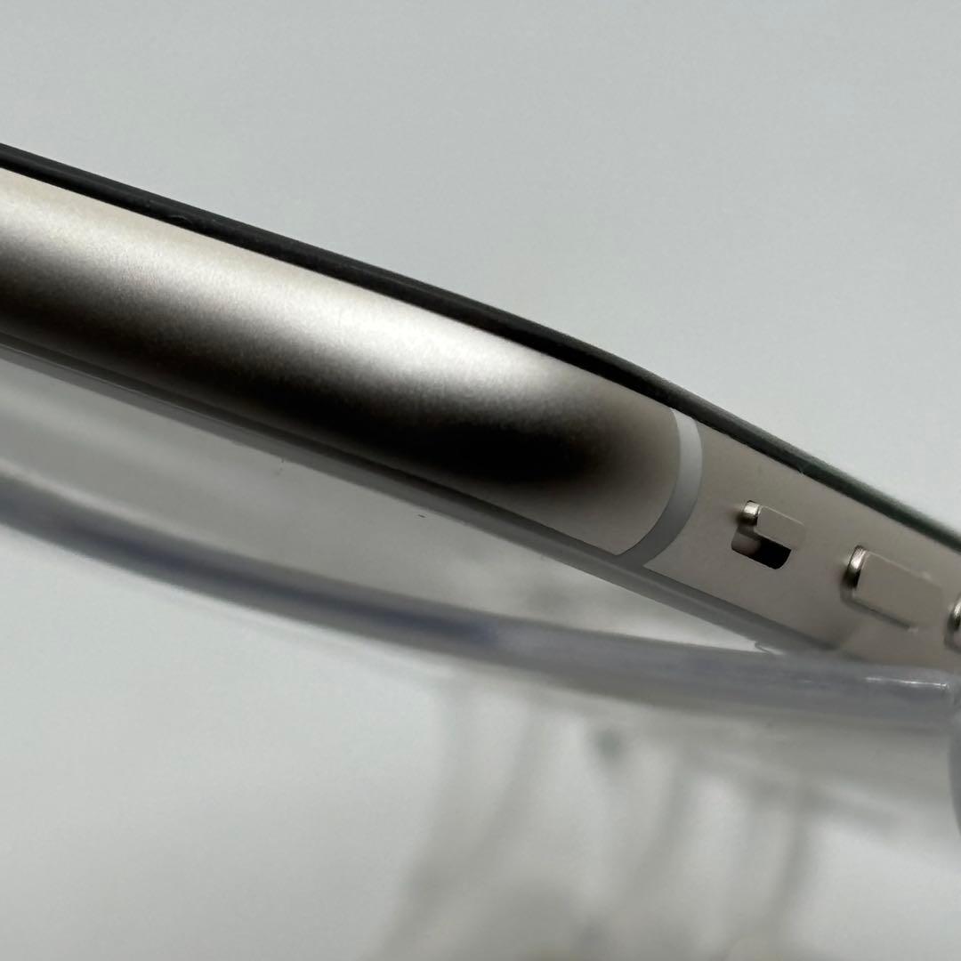 整備済美品 iPhone SE3 128GB 外装新品FB0711018