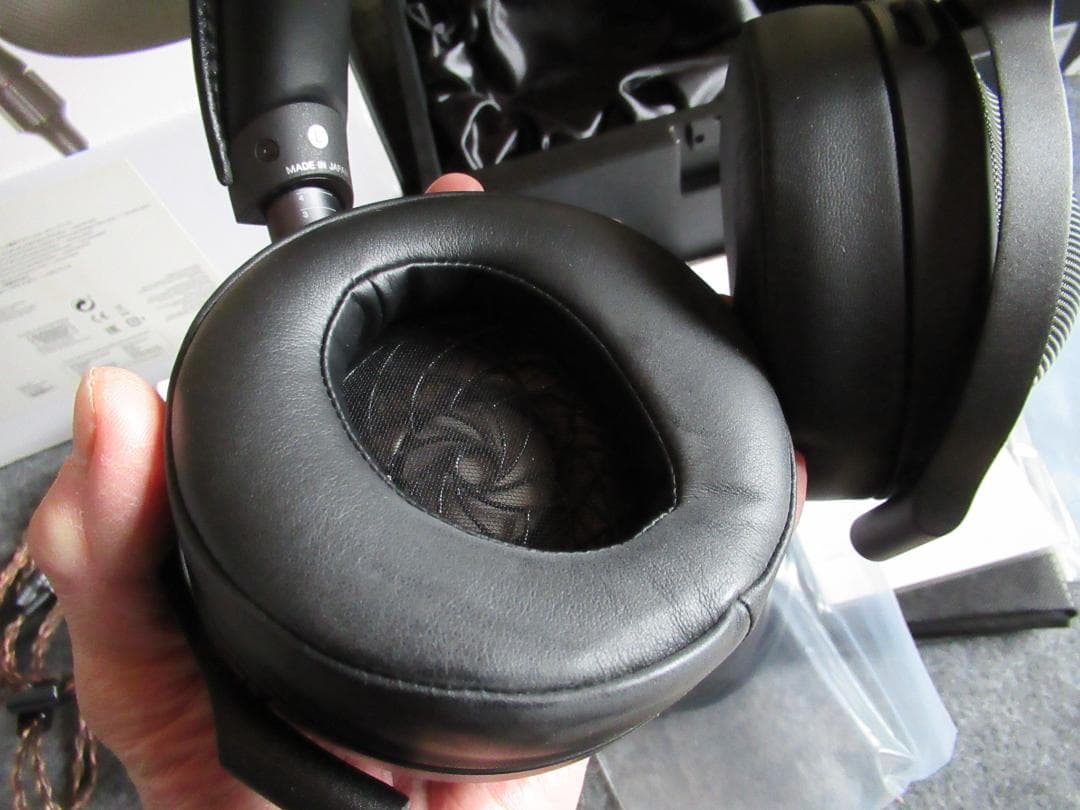 最終価格　30日まで SONY MDR-Z1R おまけつき