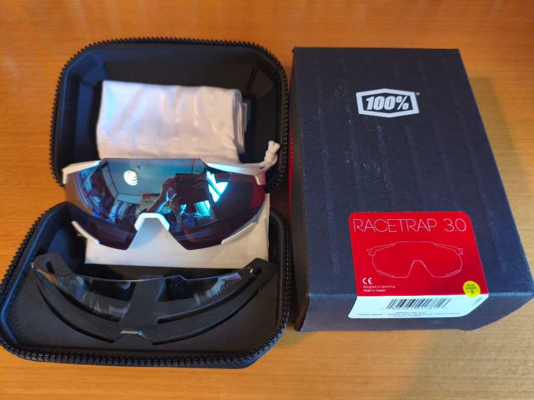 100% RACETRAP 3.0 スポーツサングラス