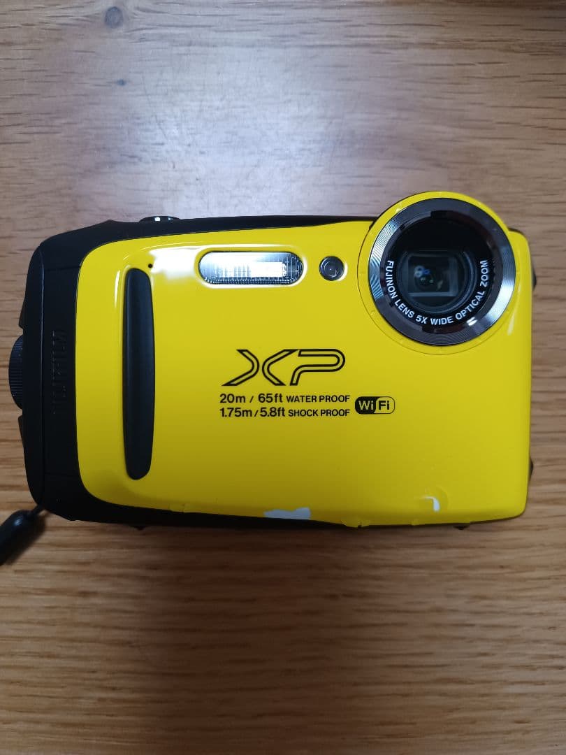 FUJIFILM FINEPIX XP130 イエロー 水中カメラ　防水　美品