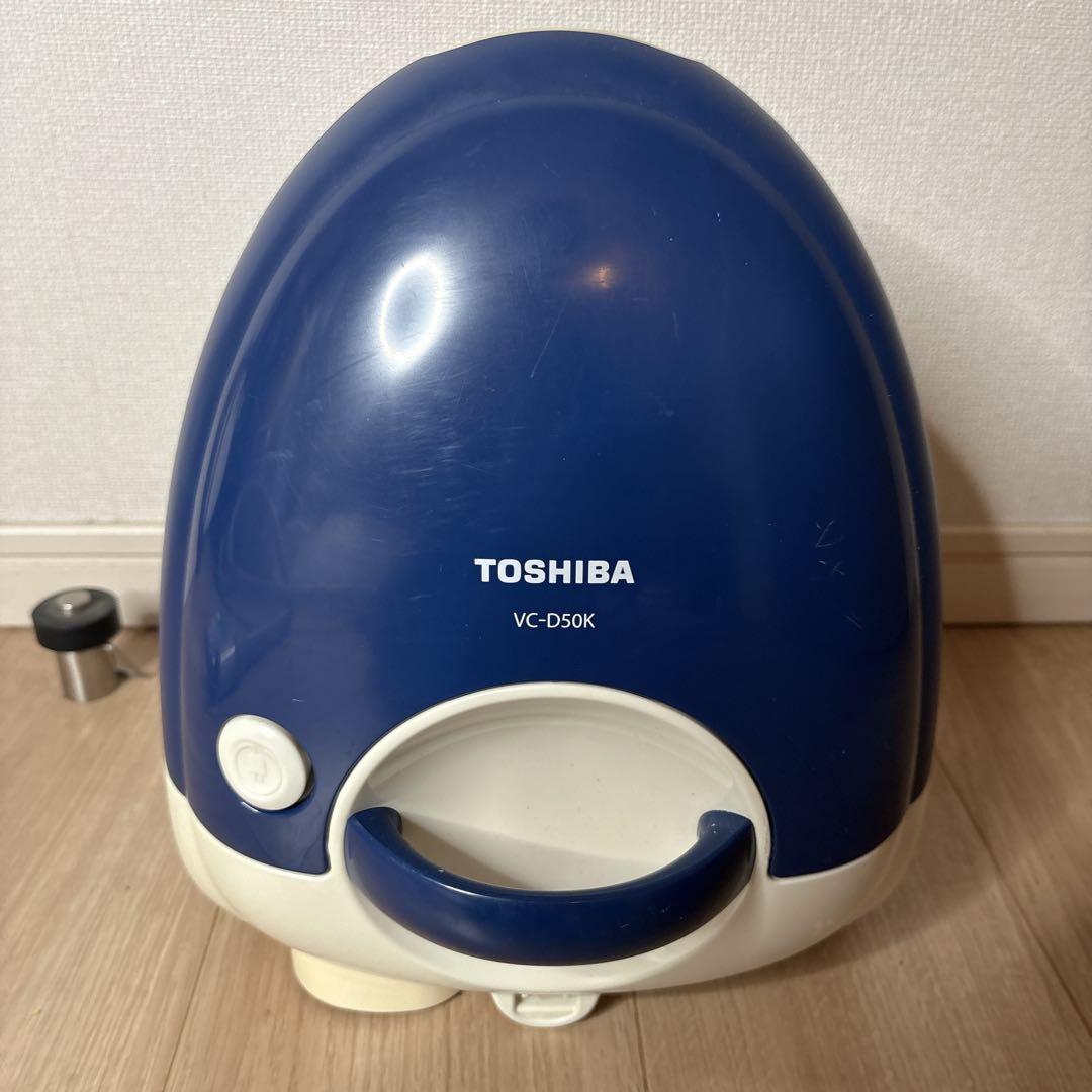 TOSHIBA 紙パック式 掃除機 VC-D50K　2017年製