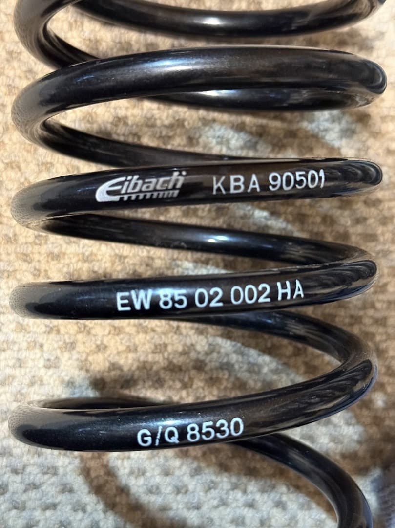 アイバッハのVWゴルフ２用ダウンサススプリングPRO-KIT美品