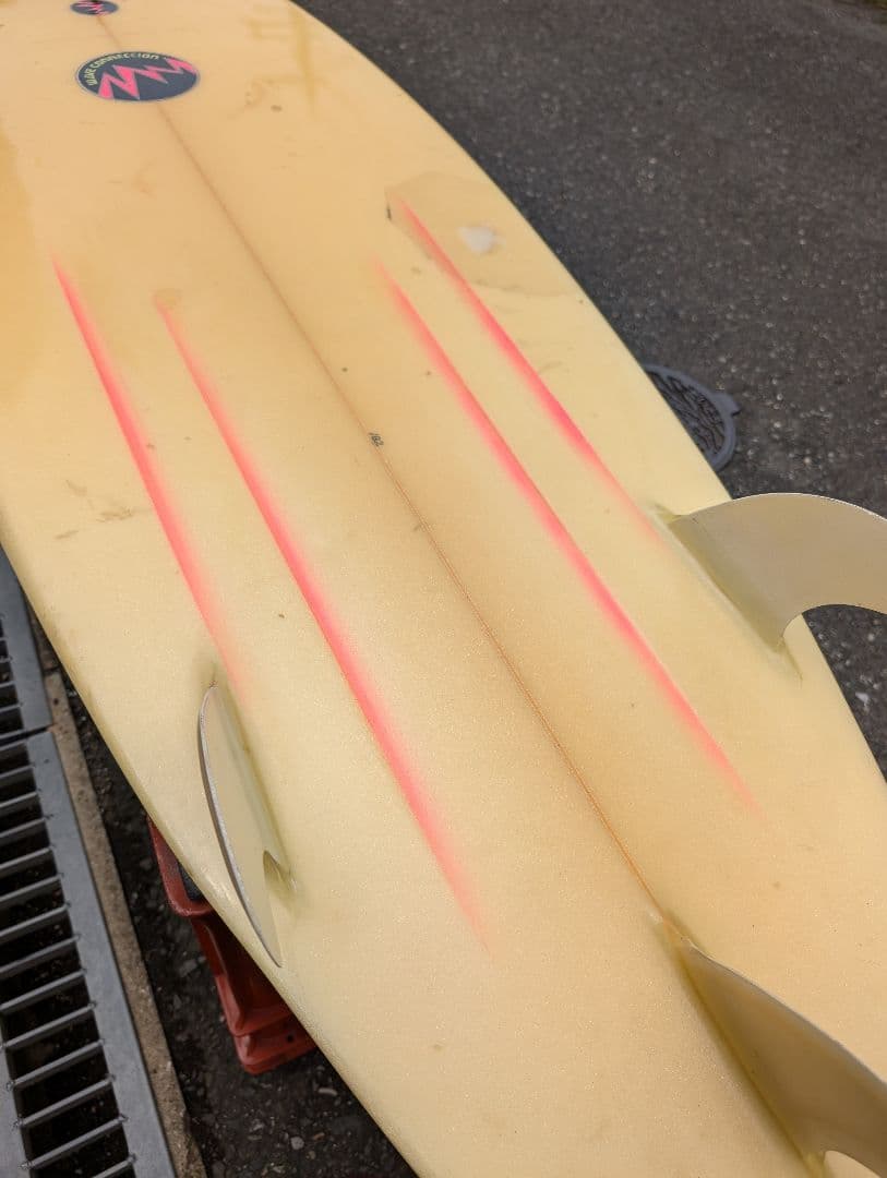 ショートボード　6,0　ケース、リーシュコード付き