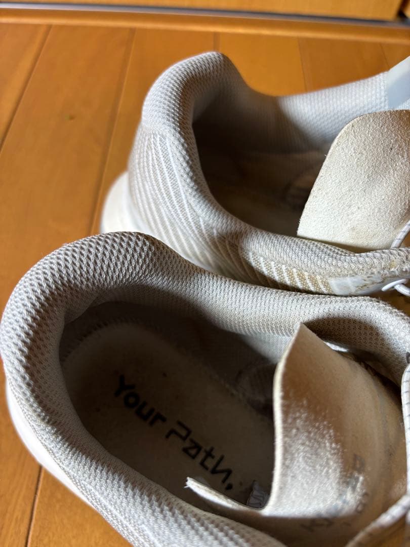 スパイク・シューズ NNormal Kjerag white gray