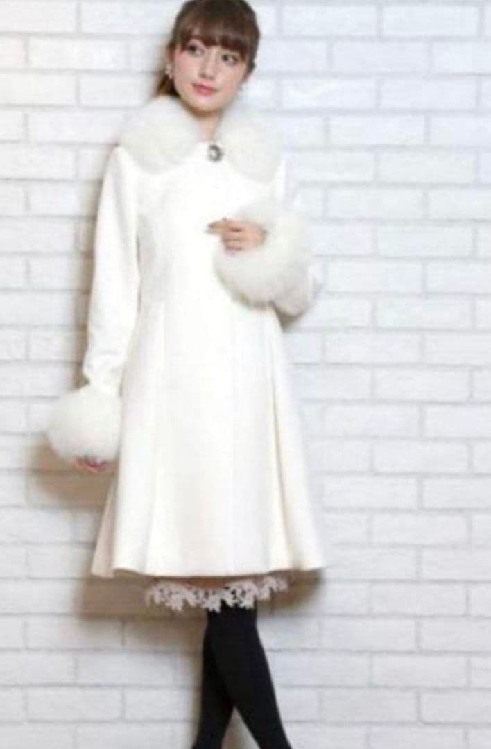 アプワイザーリッシェ　コート　ライトグレー　フードファー付5wayコート