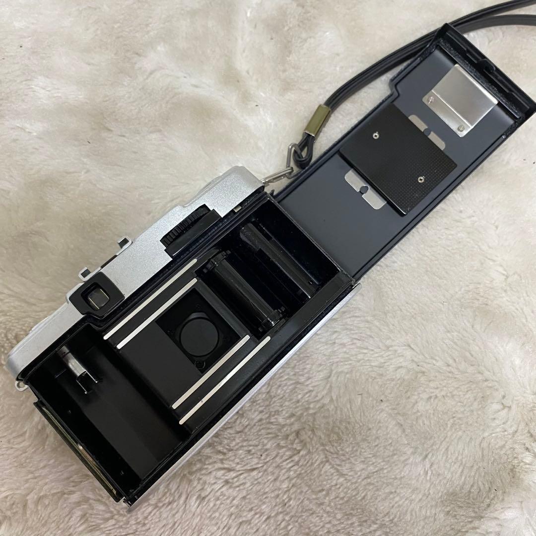 OLYMPUS ✨希少美品✨ EE-2 ハーフサイズ フィルムカメラ