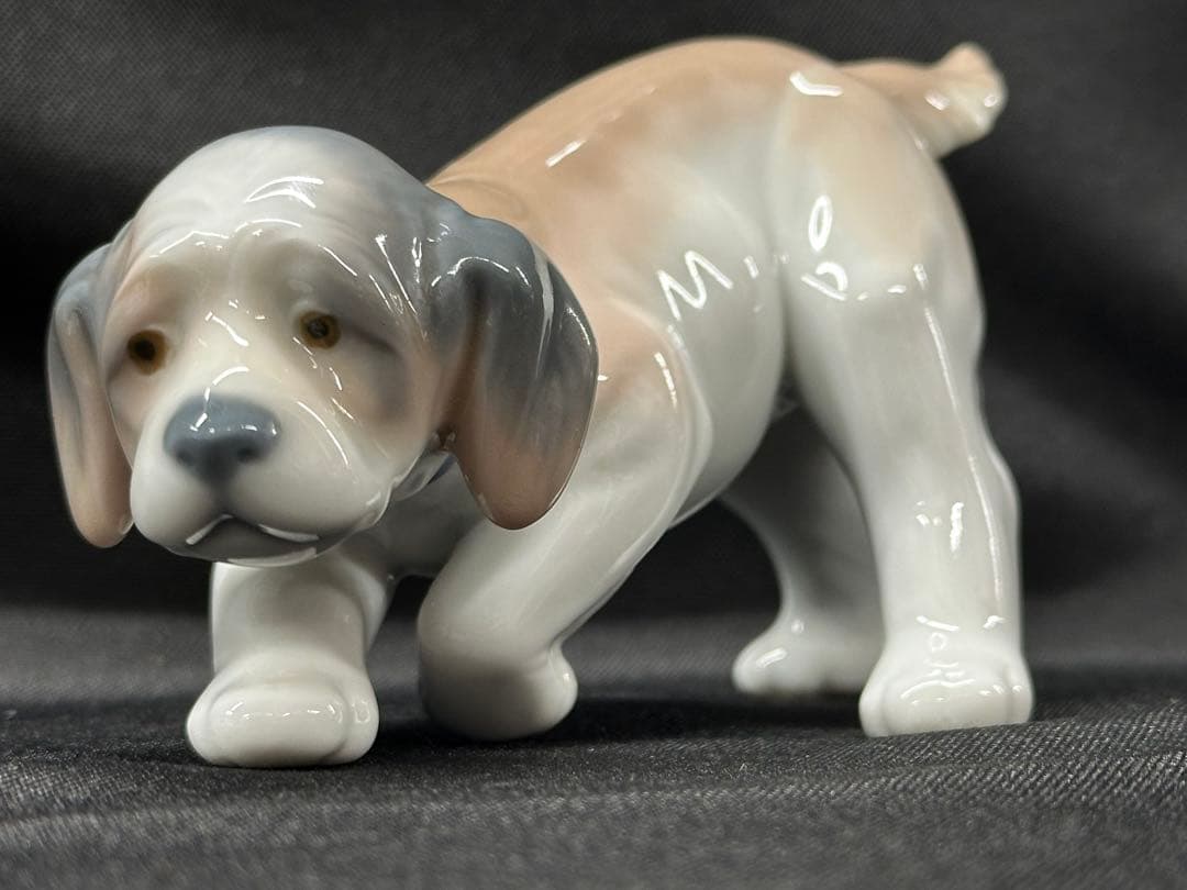 【美品】LLADRO リヤドロ　犬　子犬　仔犬　フィギュリン　置物　陶器