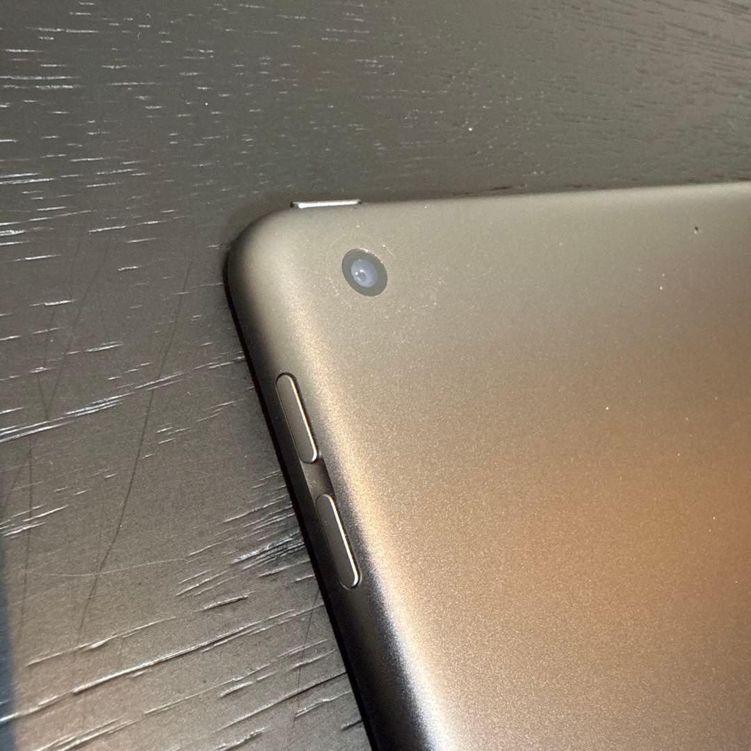 Apple iPad 第9世代 256GB wifiモデル 純正ケース付