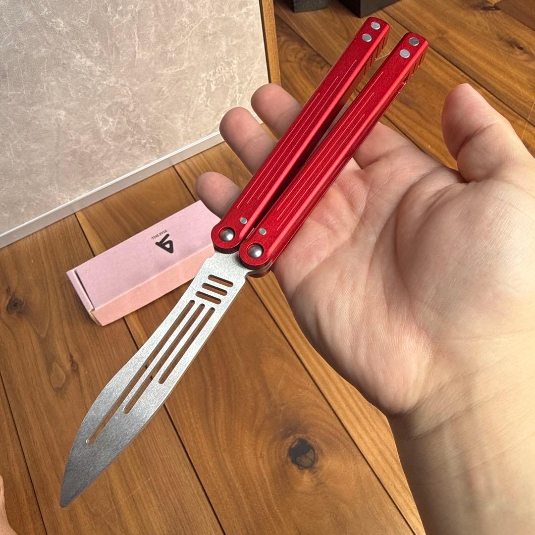 SVIX zephyr v4.5 バタフライナイフトレーナー