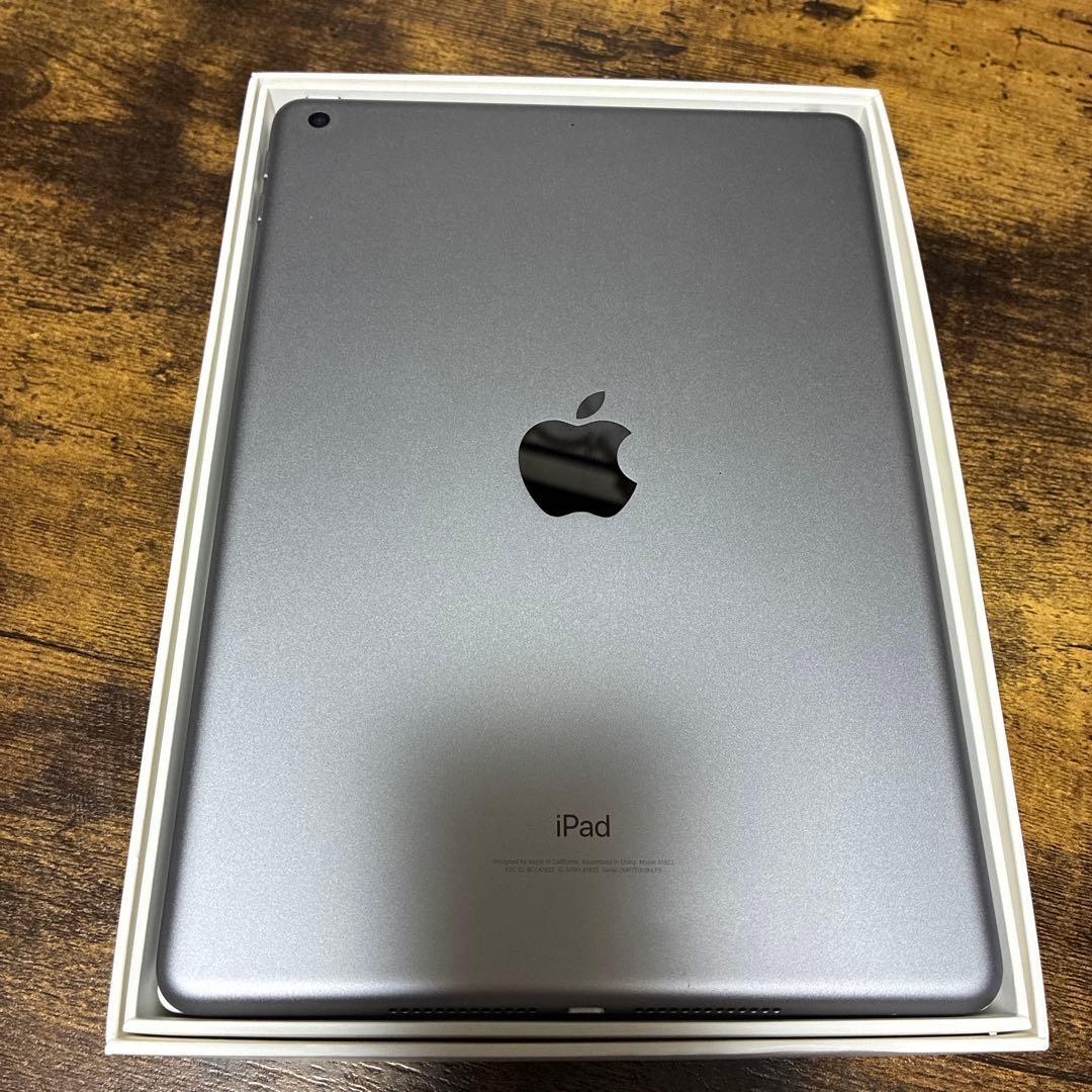 iPad 第5世代 Wi-Fiモデル 32GB スペースグレー 動画視聴に