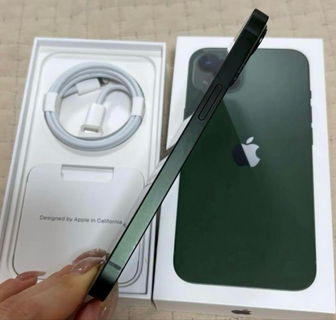 美品　Apple iPhone 13 128GB グリーン　simフリー