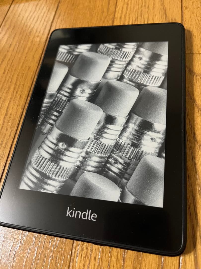 Kindle Paperwhite 第10世代 32GB　本体＋カバー