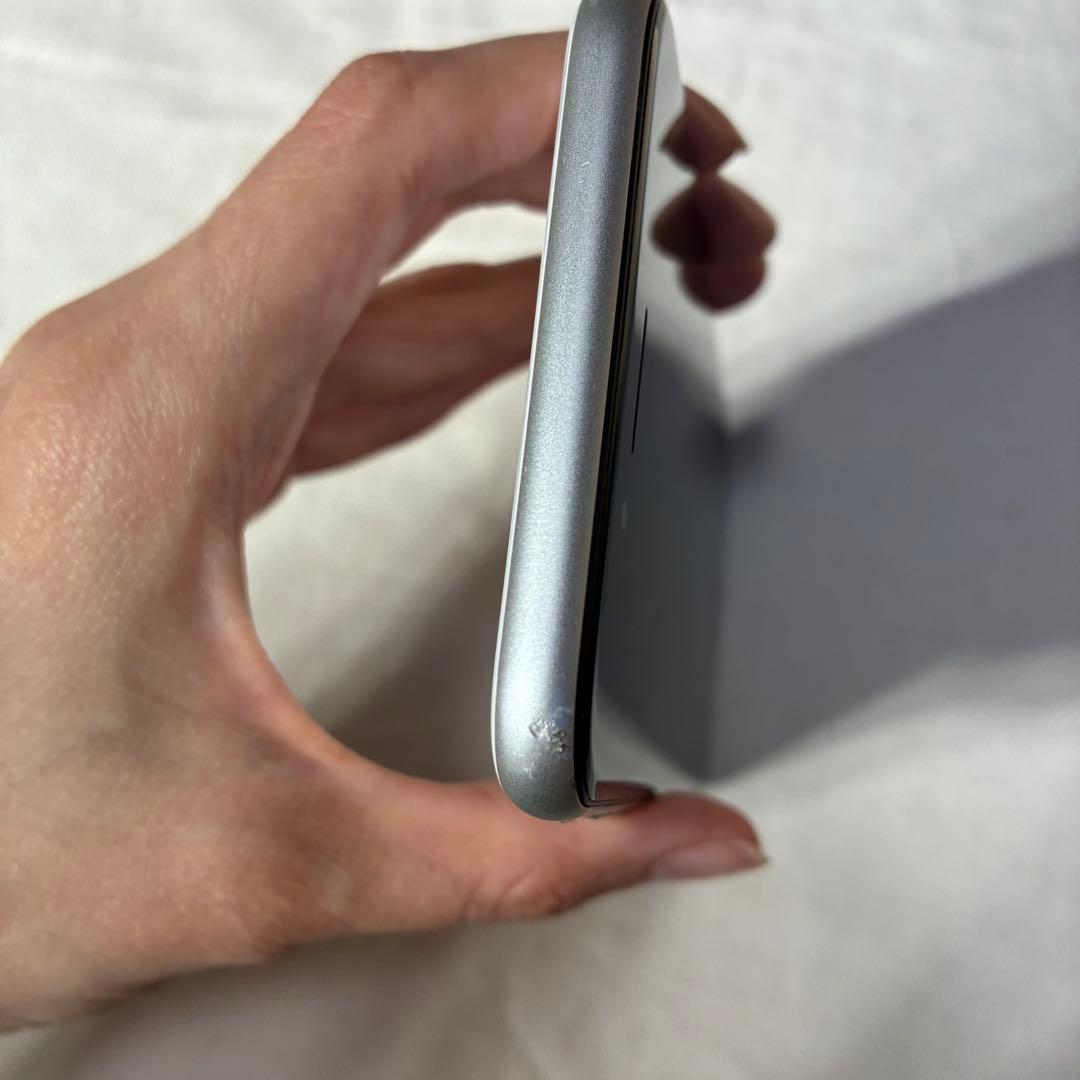 iPhone SE 第2世代 (SE2) 64GB ホワイト