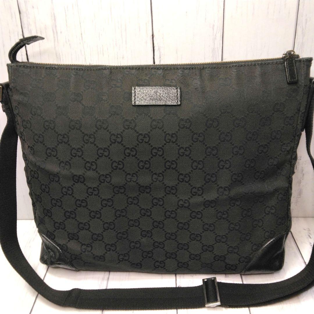 GUCCI グッチ　ショルダーバッグ　GGキャンバス　レザー　204991