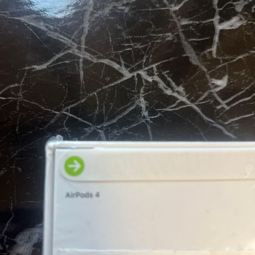 未開封 AirPods 4 ホワイト