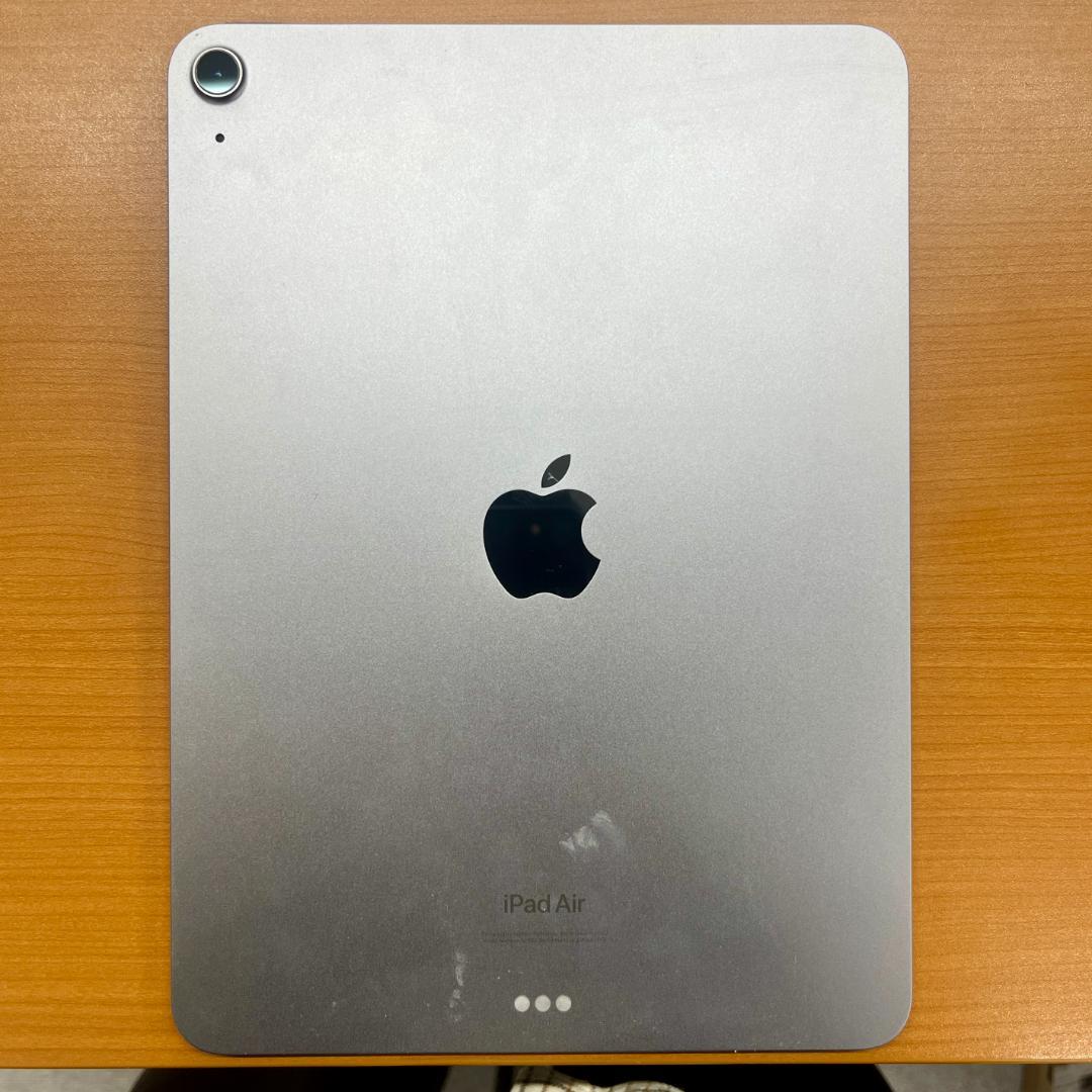 n*h様 iPad Air (M2)第6世代A2902Wi-Fiモデル11インチ