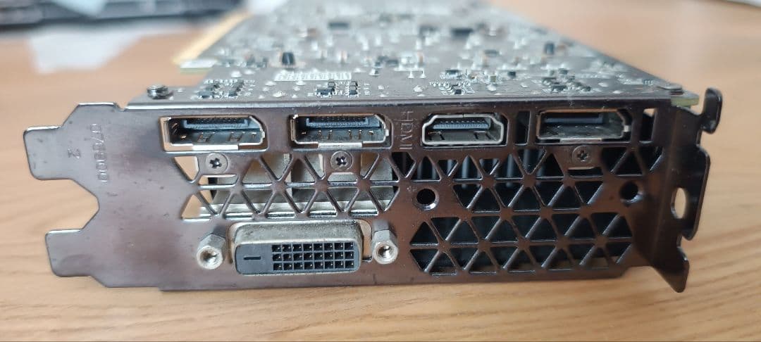 ゲームマイニング未使用　GeForce GTX 1060 3GB グラボ