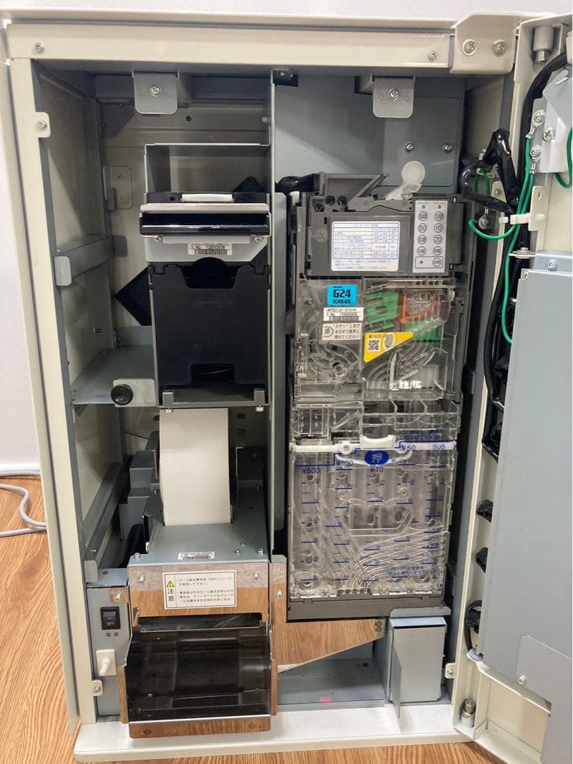 美品　自動小型券売機　VMT-120 マミヤオーピー　両替機　新500円対応