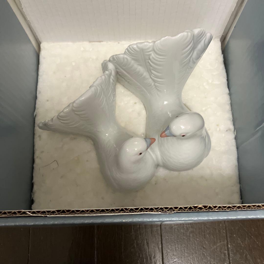 ⭐︎ リアドロ　置物　つがいの鳩　LL A D R O ⭐︎