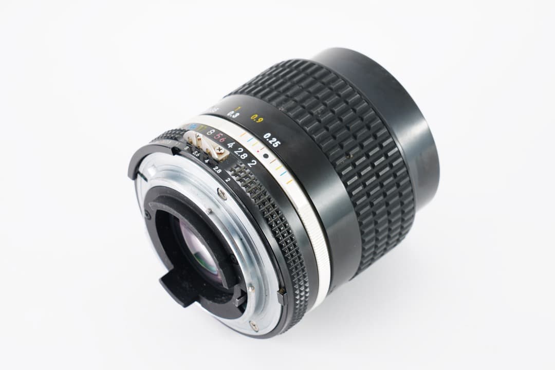 【寄れる】Nikon Ai-s Nikkor 28mm F2 ニコン 388