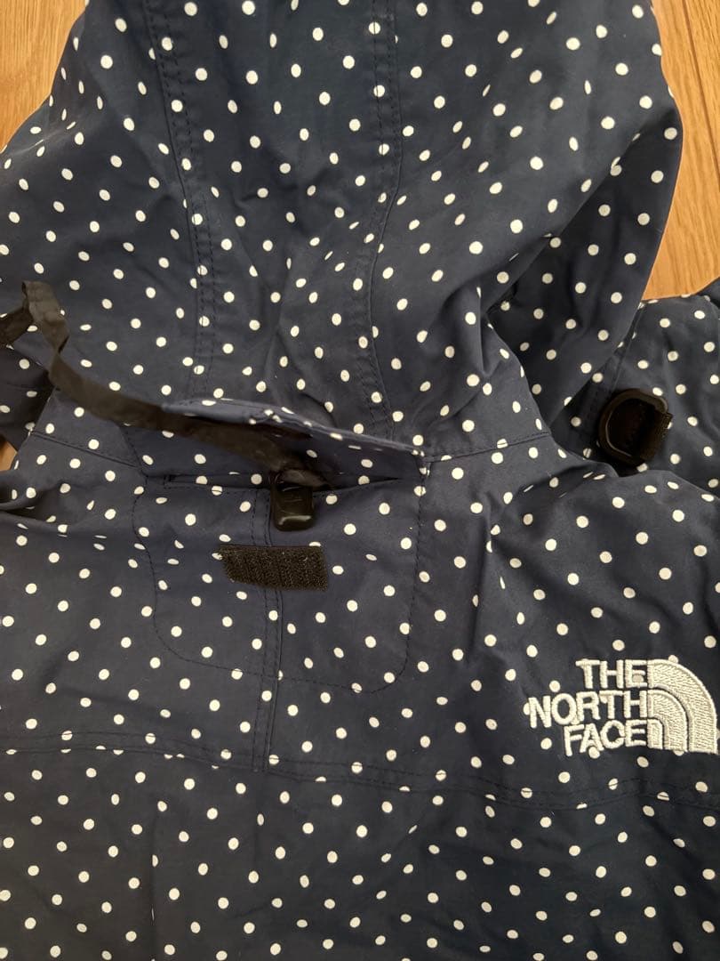 長さ調整ひも付き　ノースフェイス　スキーウェア　100サイズ