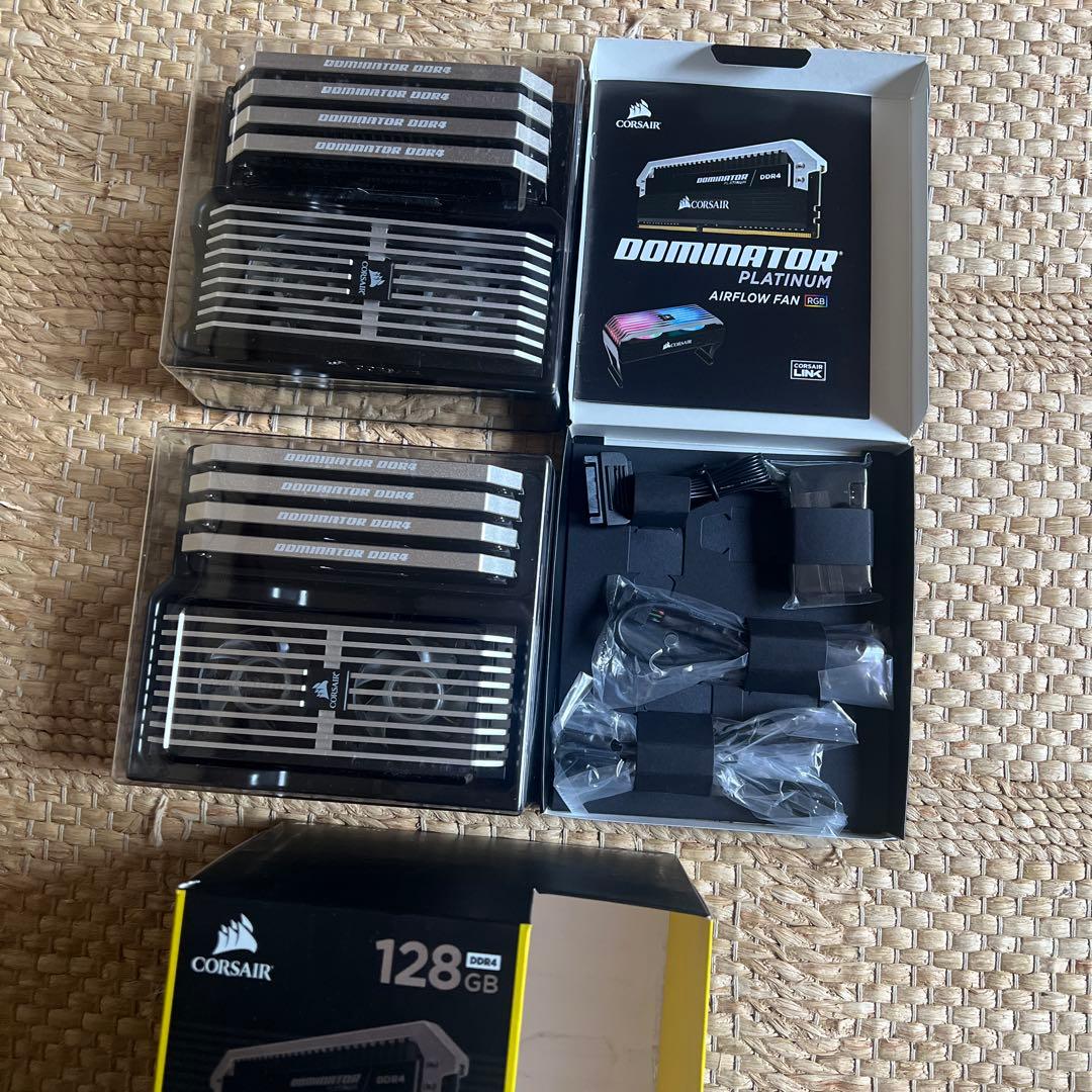 DDR4 128GB(8×16GB) 2400MHz DOMINATOR+fan