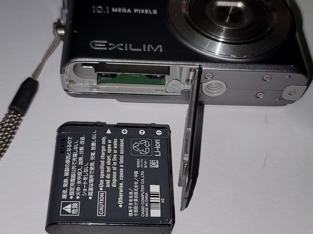 CASIO EXILIM EX-Z 1080 ⭐本体、バッテリーのみ