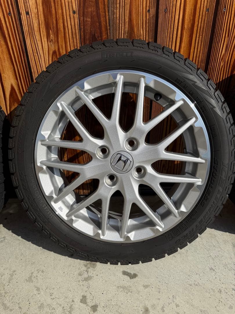 ホンダ 15インチ N-BOXスタッドレスタイヤセット