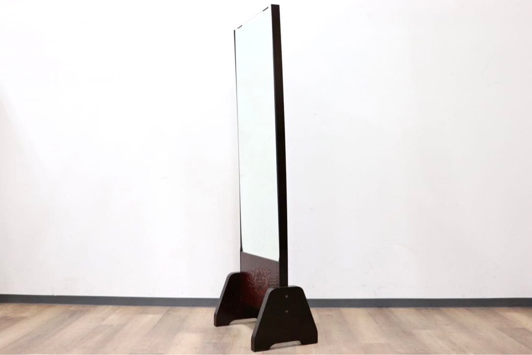 GMGF106○鎌倉彫 スタンドミラー 鏡 姿見 全身鏡 木製 彫刻 漆塗り 着