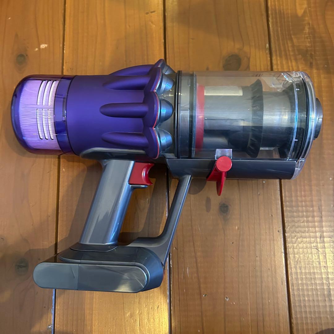dyson digital slim fluffy☆スタンド付☆バッテリー良好