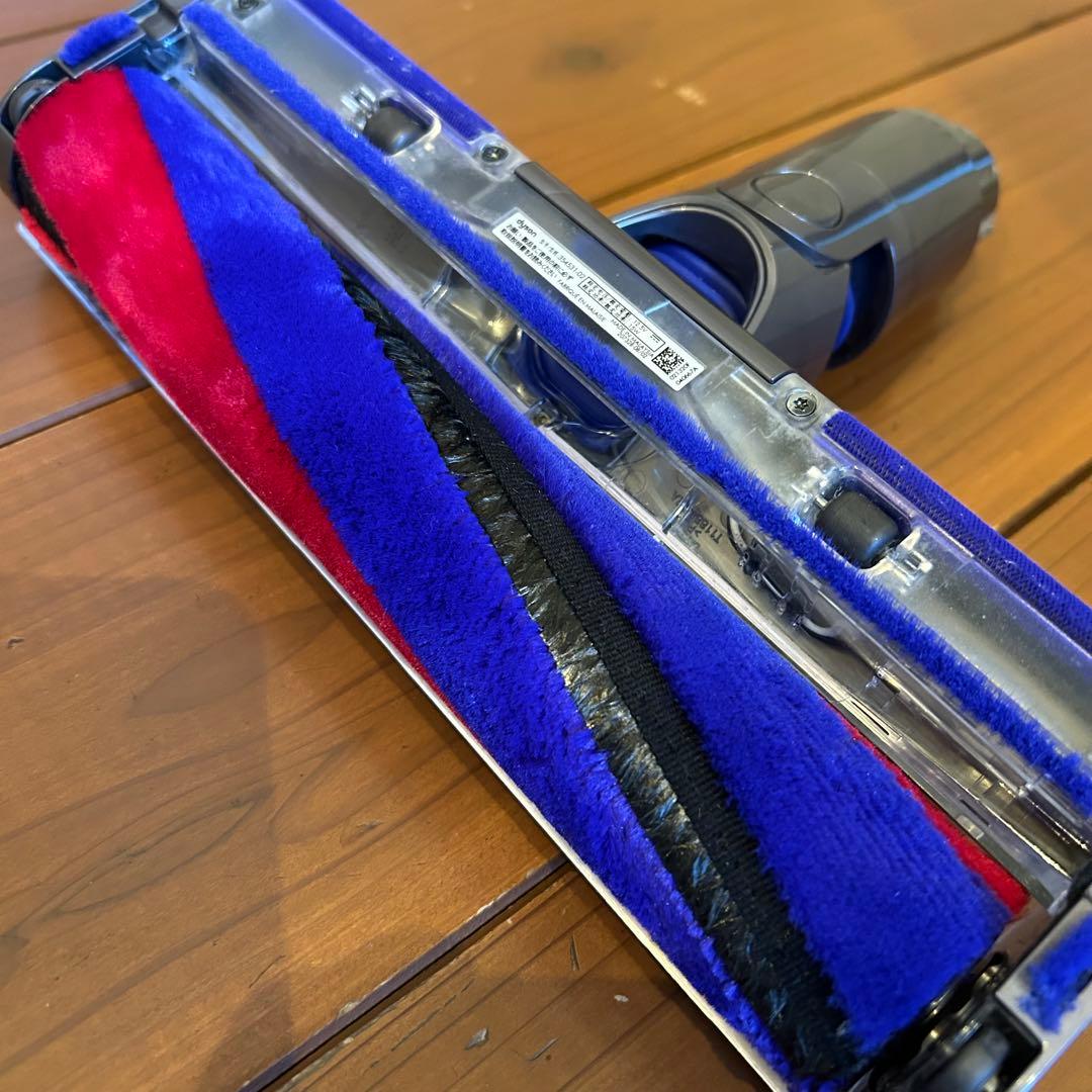 dyson digital slim fluffy☆スタンド付☆バッテリー良好