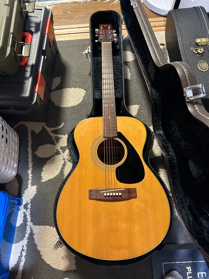 ヤマハ　YAMAHA FG150F Black Label ハードケース付