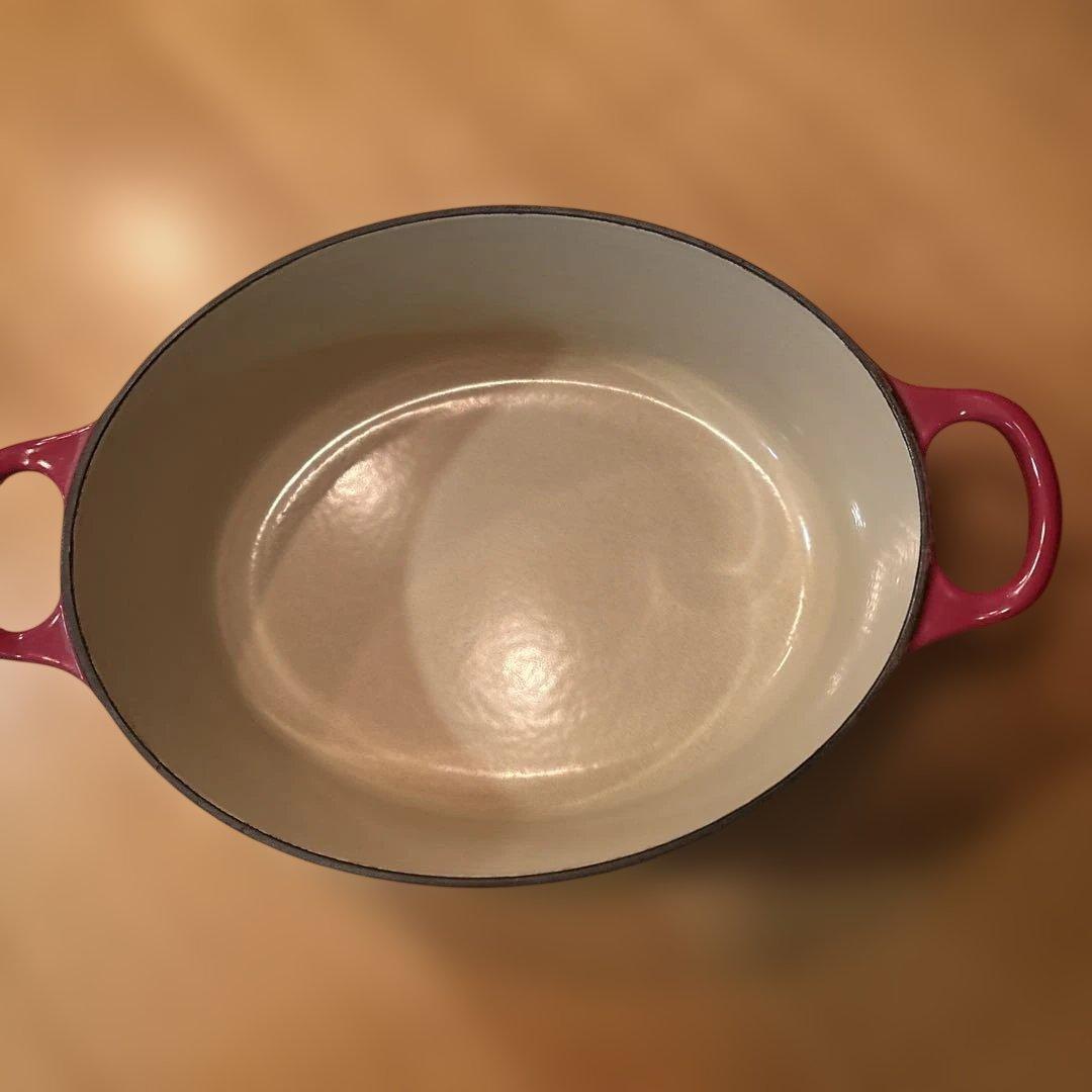 鋳鉄製 ル・クルーゼ 両手鍋 25㎝