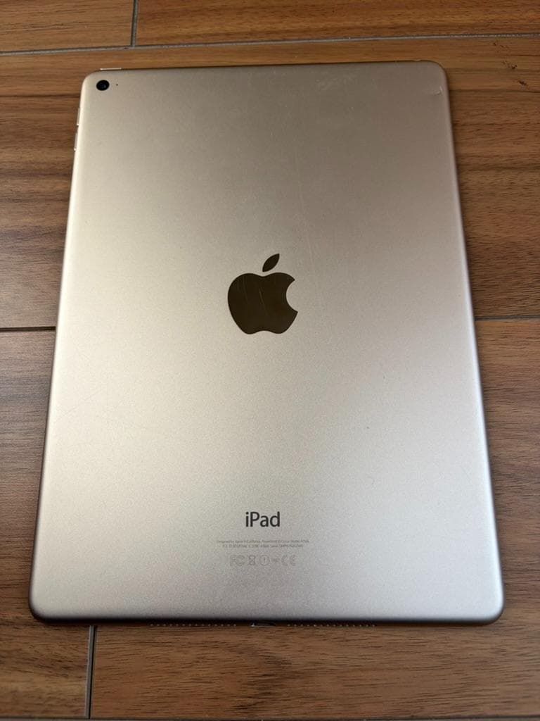iPad Air 2 Wi-Fiモデル 64GB ゴールド（MH182J/A）