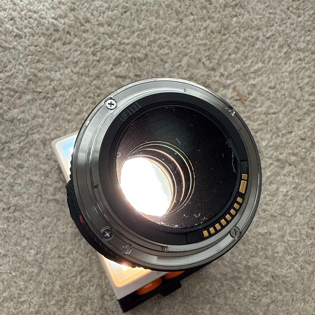 Canon EF200mm f/2.8L レンズ ET-83B付き