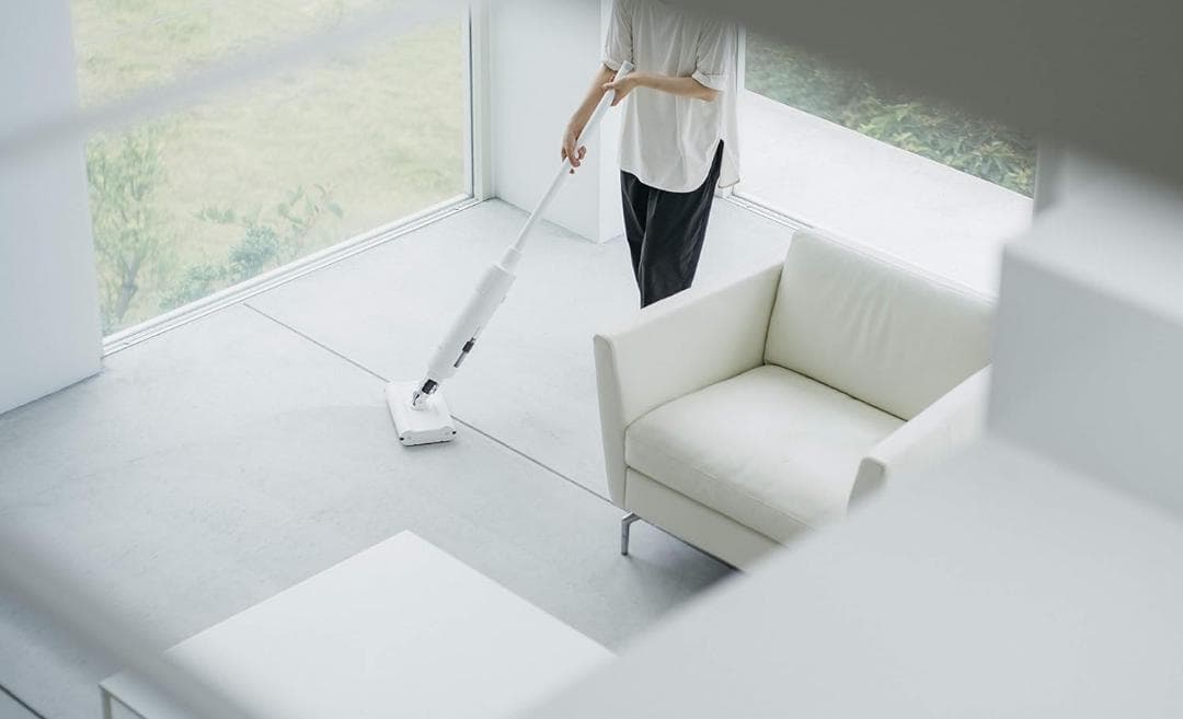 バルミューダ 掃除機 BALMUDA C01A-WH 新品