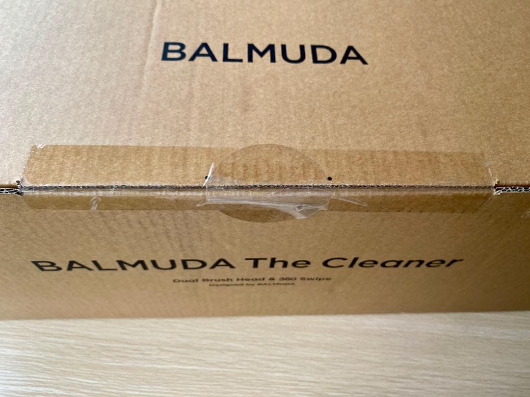 バルミューダ 掃除機 BALMUDA C01A-WH 新品