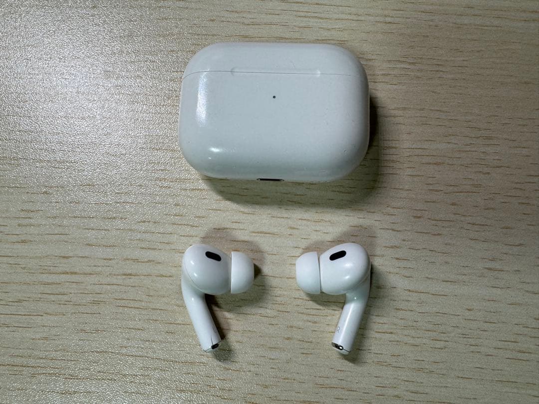AirPods Pro (第2世代) 本体 + イヤーチップM1組