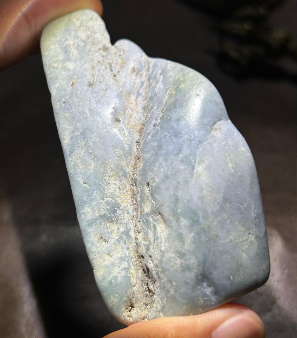 ☆別格高級品質！日本聖石④！希少！糸魚川翡翠　ブルー　翡翠　ジェダイト　原石