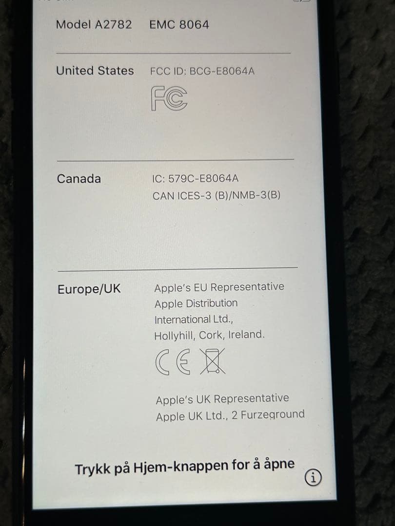 な*ん様 iPhone SE（第3世代）64GB ブラック バッテリー89%