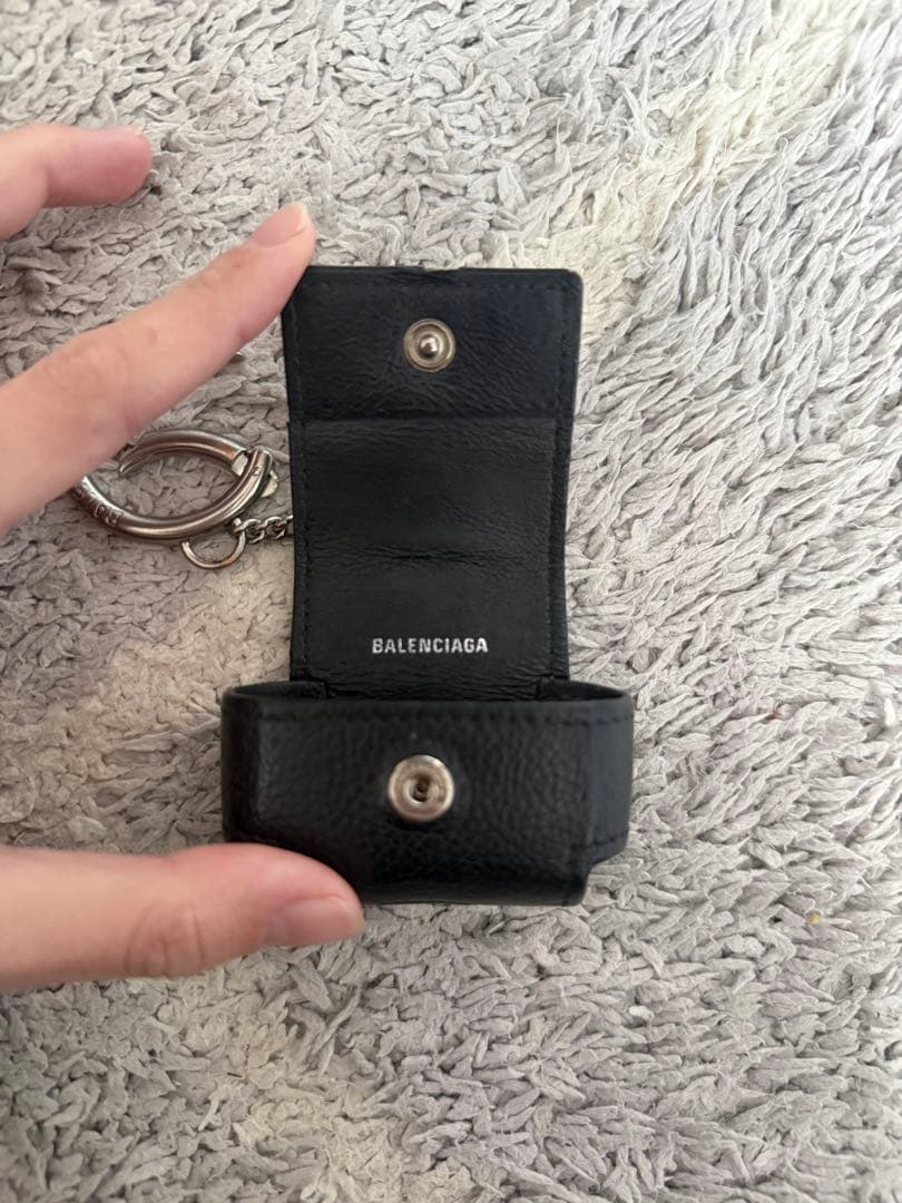 BALENCIAGA AirPodsProケース