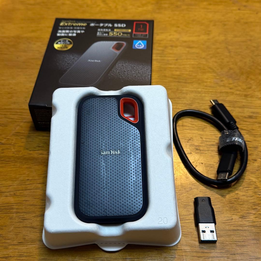 1TB ポータブルSSD エクストリーム 外付け SanDisk サンディスク