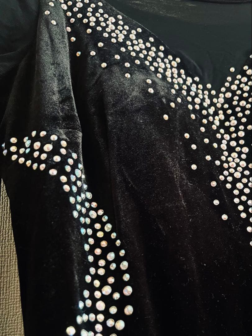 新品 競技ラテンドレス ブラック ベルベット ラインストーン トライアルに