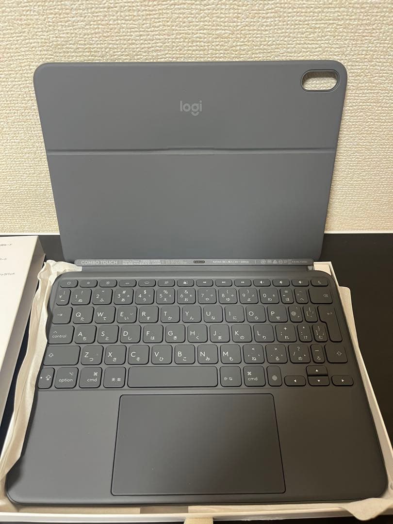 【美品】11インチiPad Air用 Combo Touch iK1178GRA